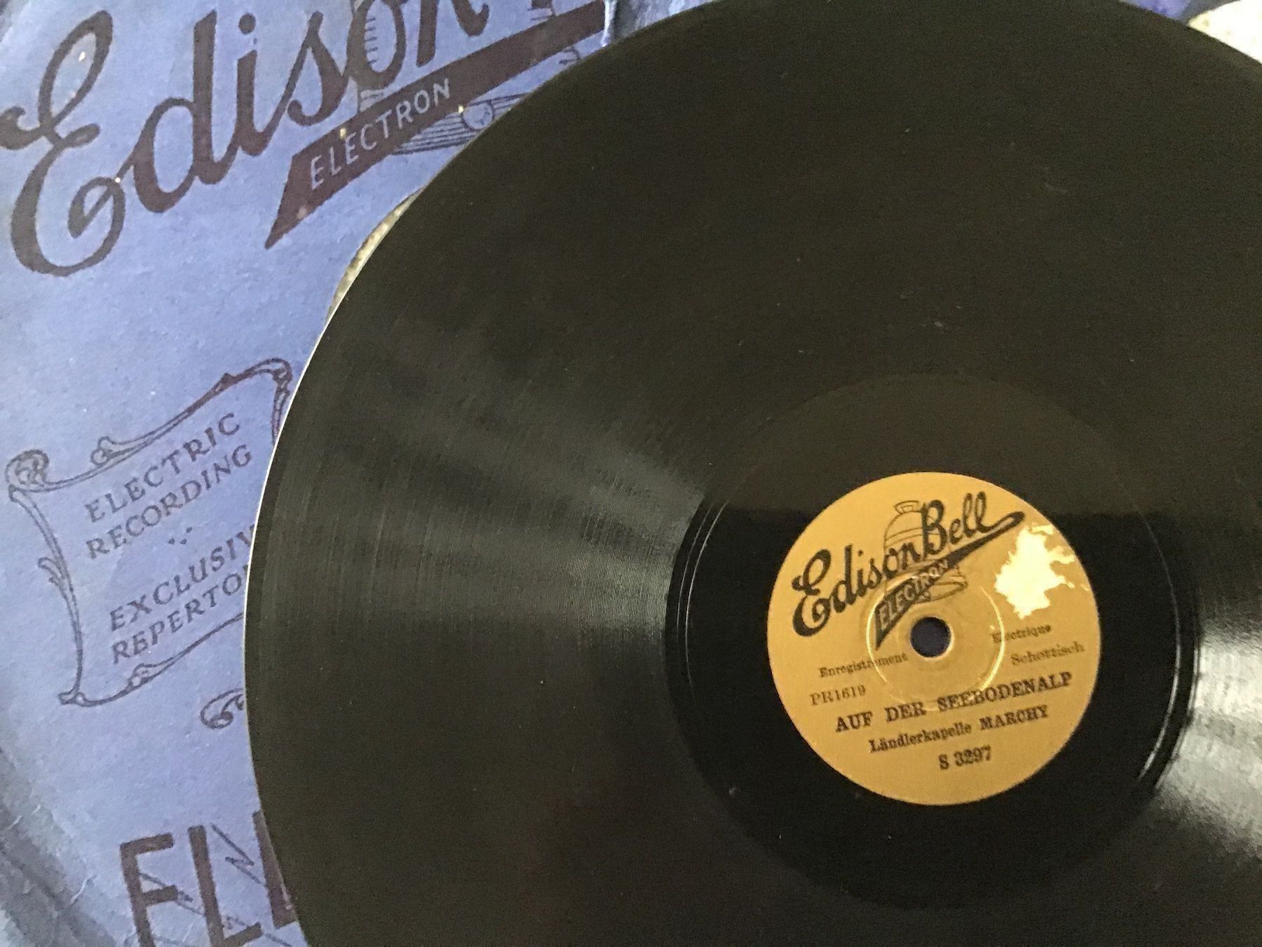 Dischi in vinile: 3 Schellackplatten  Ed.Bell+Columbia – Usato da Oberdorf NW venduto da Walenstock01 5