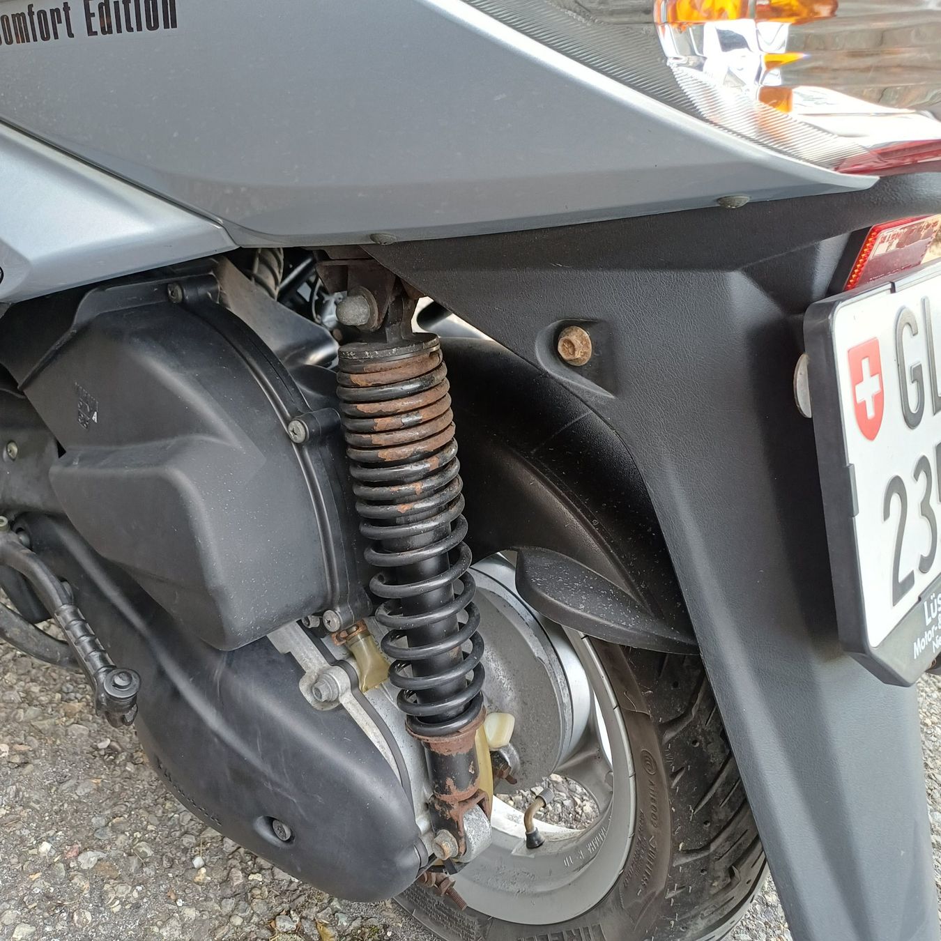 Yamaha Strada: Yamaha Cygnus X 125 Roller, Topcase, Windschild – Usato da Obstalden venduto da sch_ll9r 4