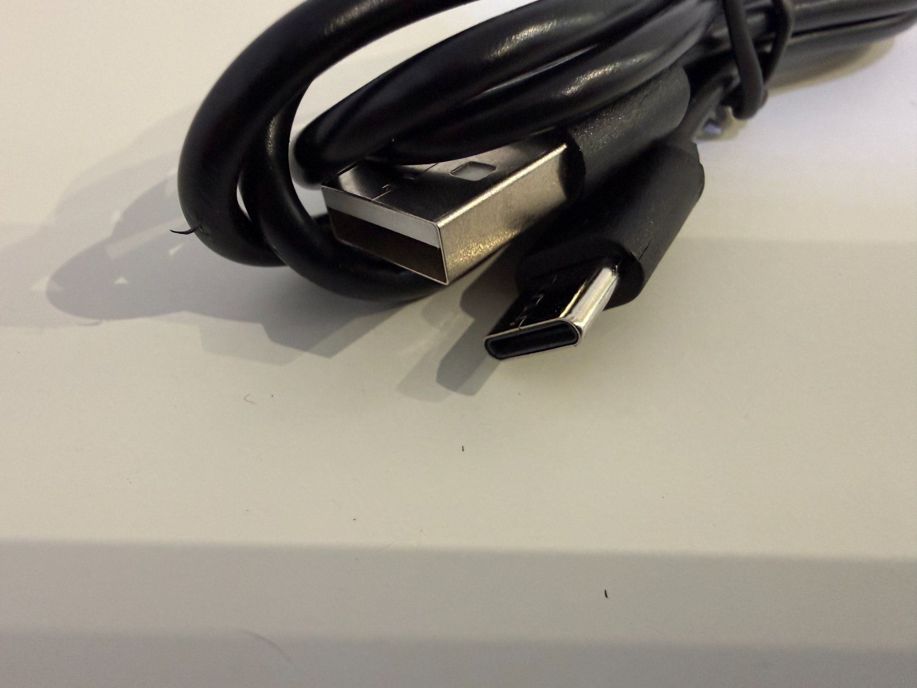 Câbles: USB-Kabel, USB Typ C auf USB Typ A, Länge 1m, Fabrikneu – Neuf avec emballage d'origine à Unterengstringen par Tnovus 6