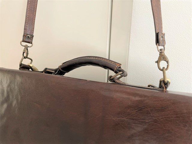 Taschen: TOllE LedeRtAschE – Gebraucht aus Winkel von zeho 4