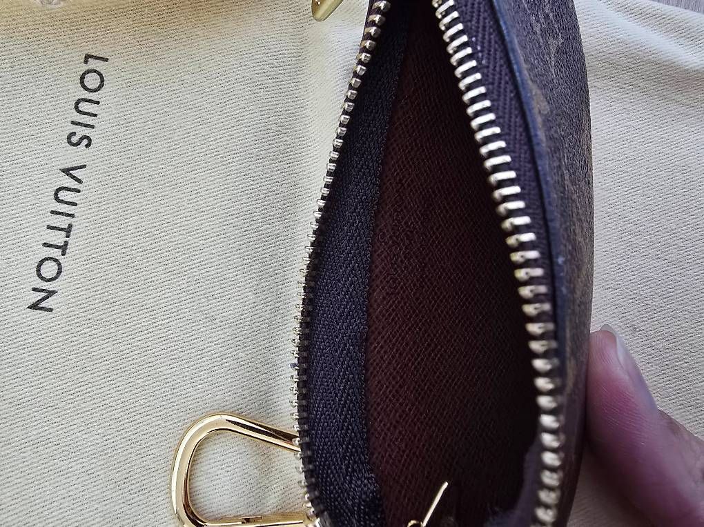 Louis Vuitton Altro in  Abbigliamento & Accessori: Louis Vuitton Schlüsseletui – Usato da Immensee venduto da Tigerx1 3