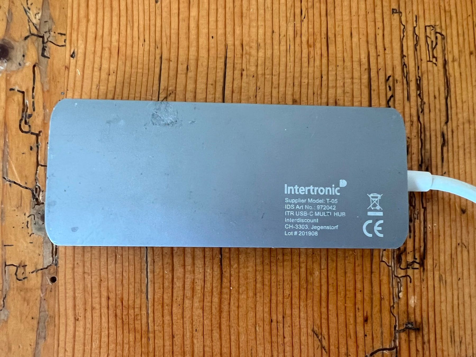 Hub & Switch: USB Hub Intertronic – Usato da Zürich venduto da lisitsyna 3