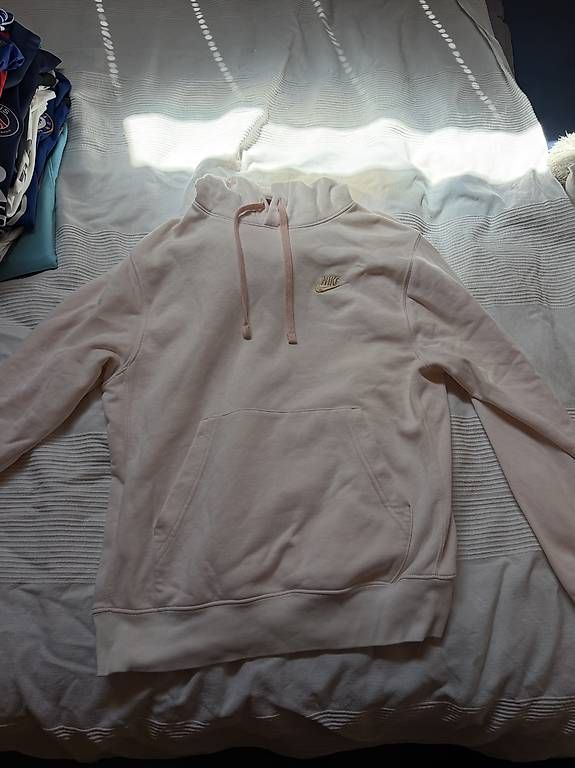 Maglioni & Felpe: Nike Hoodie Pink – Usato da Geuensee venduto da mar_ld75
