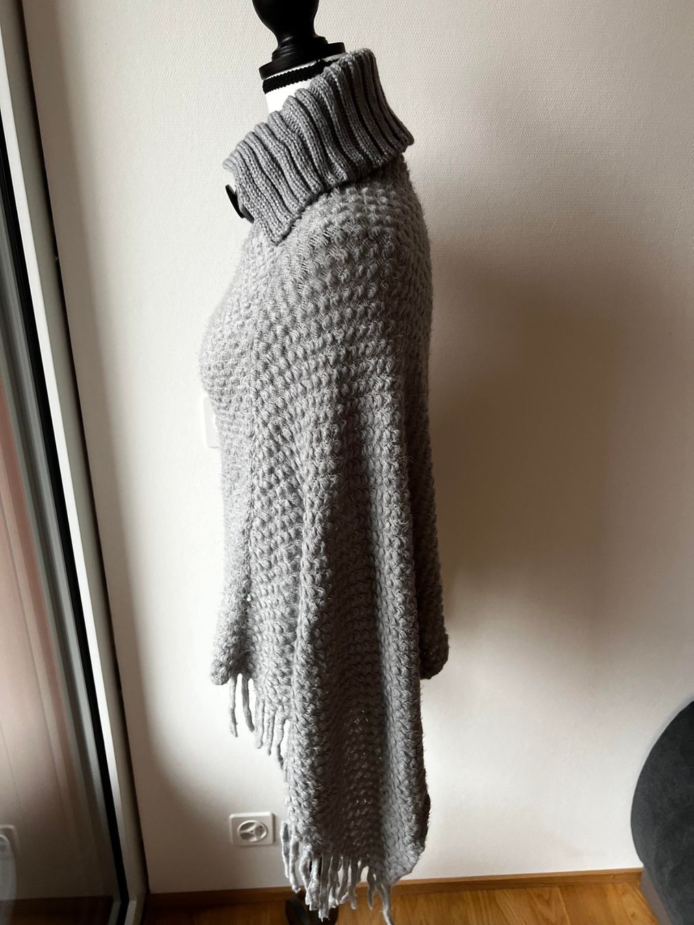 Shein Boléros: Poncho S SHEIN NEUE – D'occasion à Riehen par ann_76jw 2