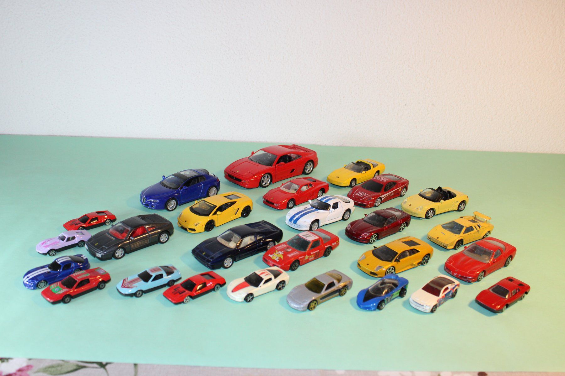 Giocattoli: Spielzeugautos: Sportwagen – Usato da Wilchingen venduto da 80x120 1