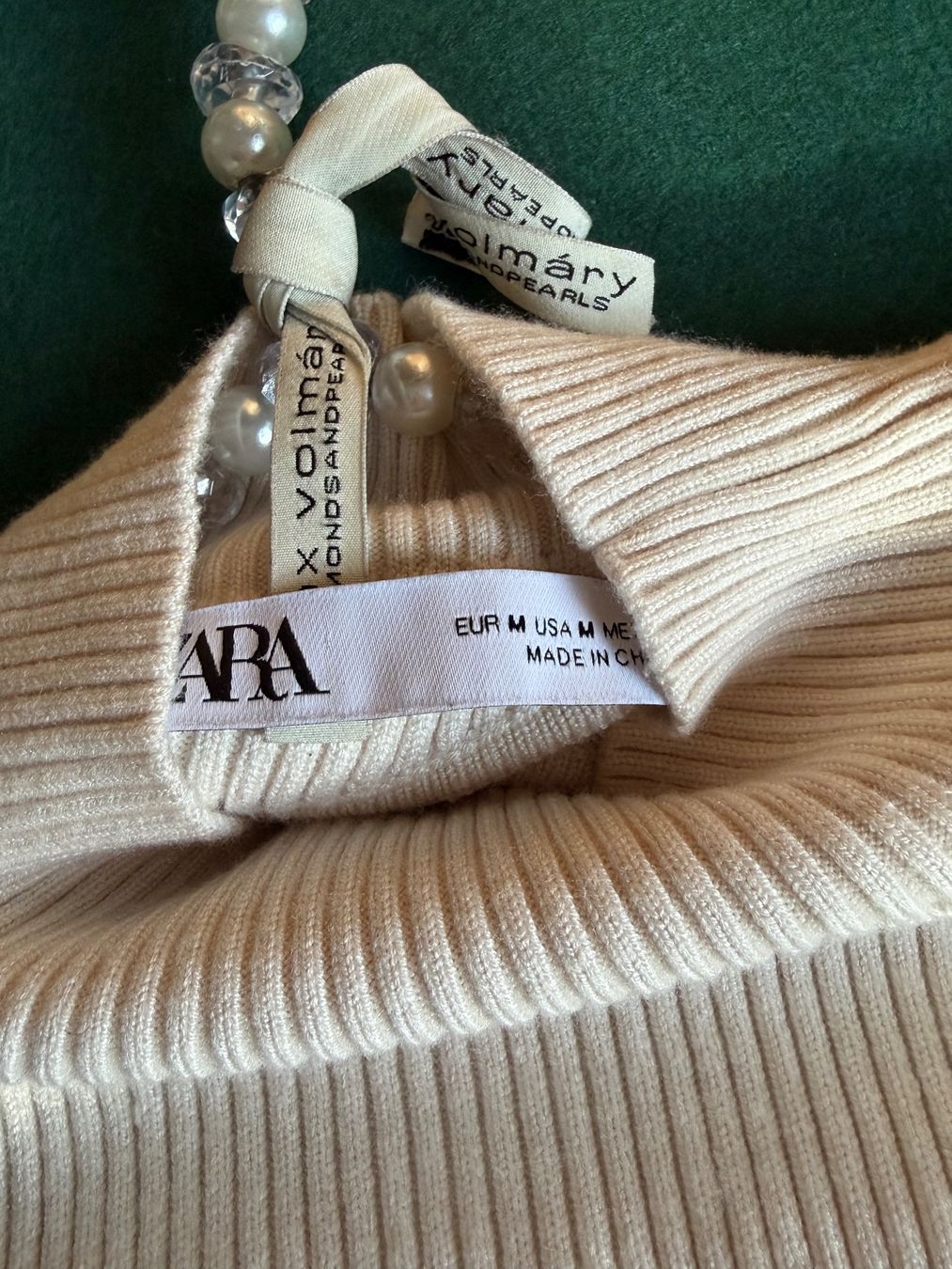Zara Maglioni & Felpe: Wunderschöner Cropped-Pullover mit offenem Rücken, Größe M – Nuovo (secondo la descrizione) da Interlaken venduto da Bona55 9