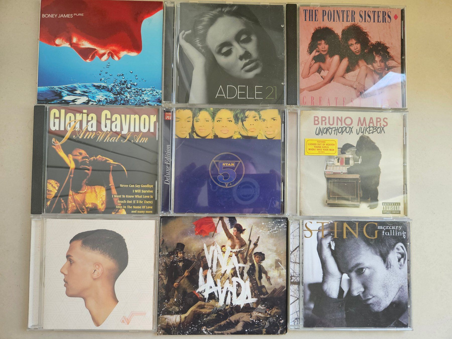 CD: Lot de 9 CDs – Usato da Carouge venduto da Roby013