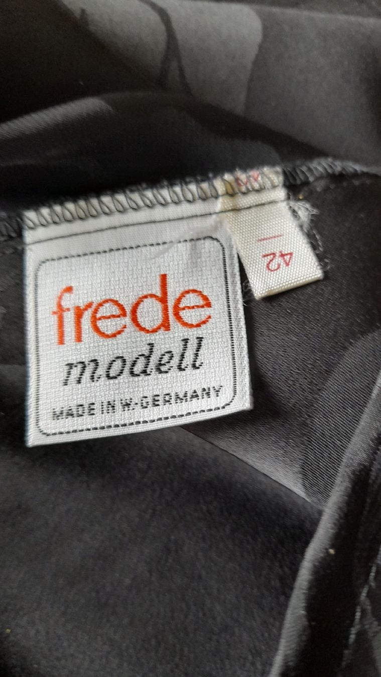 Blusen: Damen Bluse Gr. 42 von frede Modell – Gebraucht aus Nesslau von Churfirsten08 3