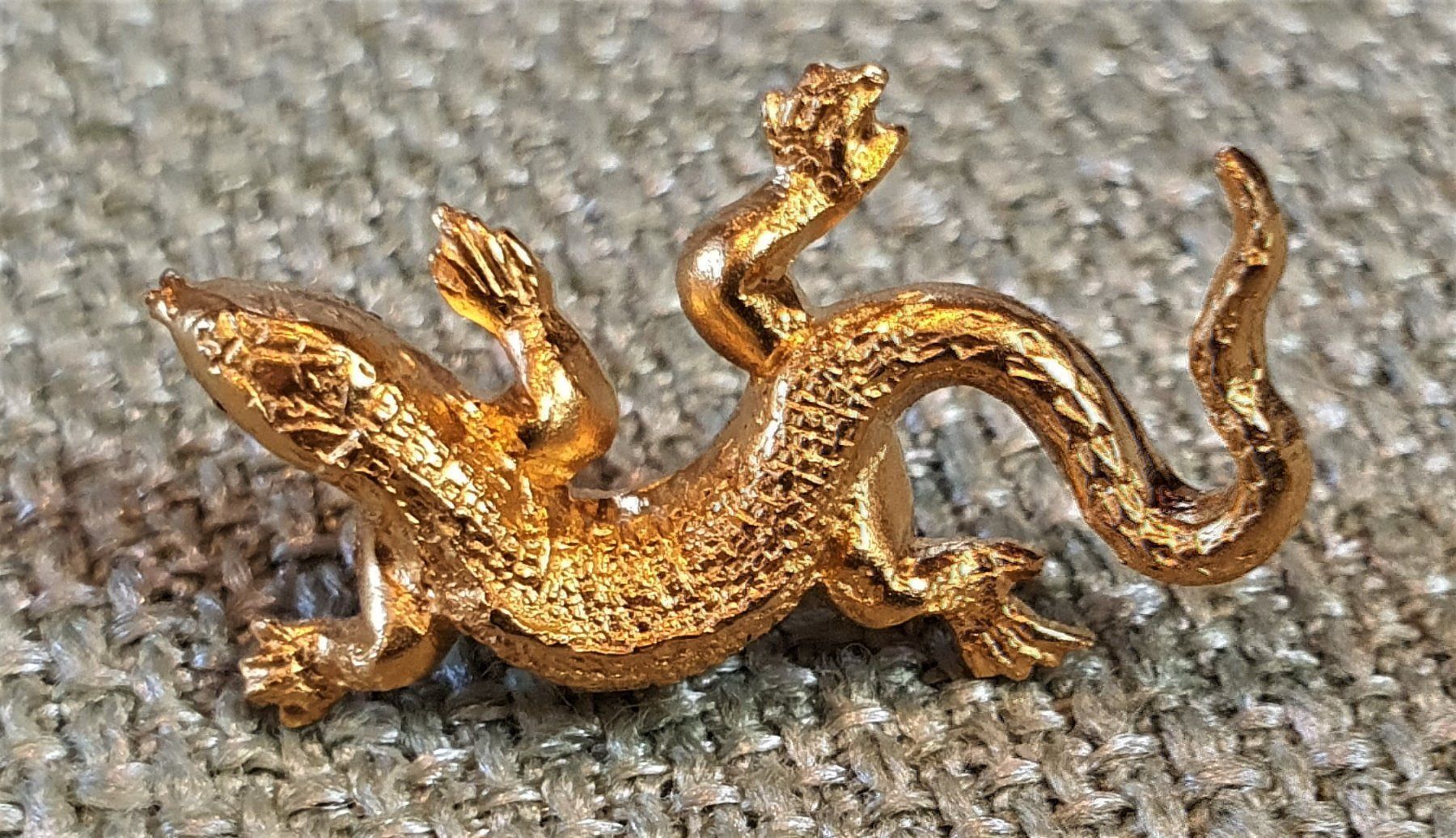 Placchette & Badge: C967 - Pin Tier Eidechse Reptil Schmuck – Usato da Reinach BL venduto da Boston-Verkauf