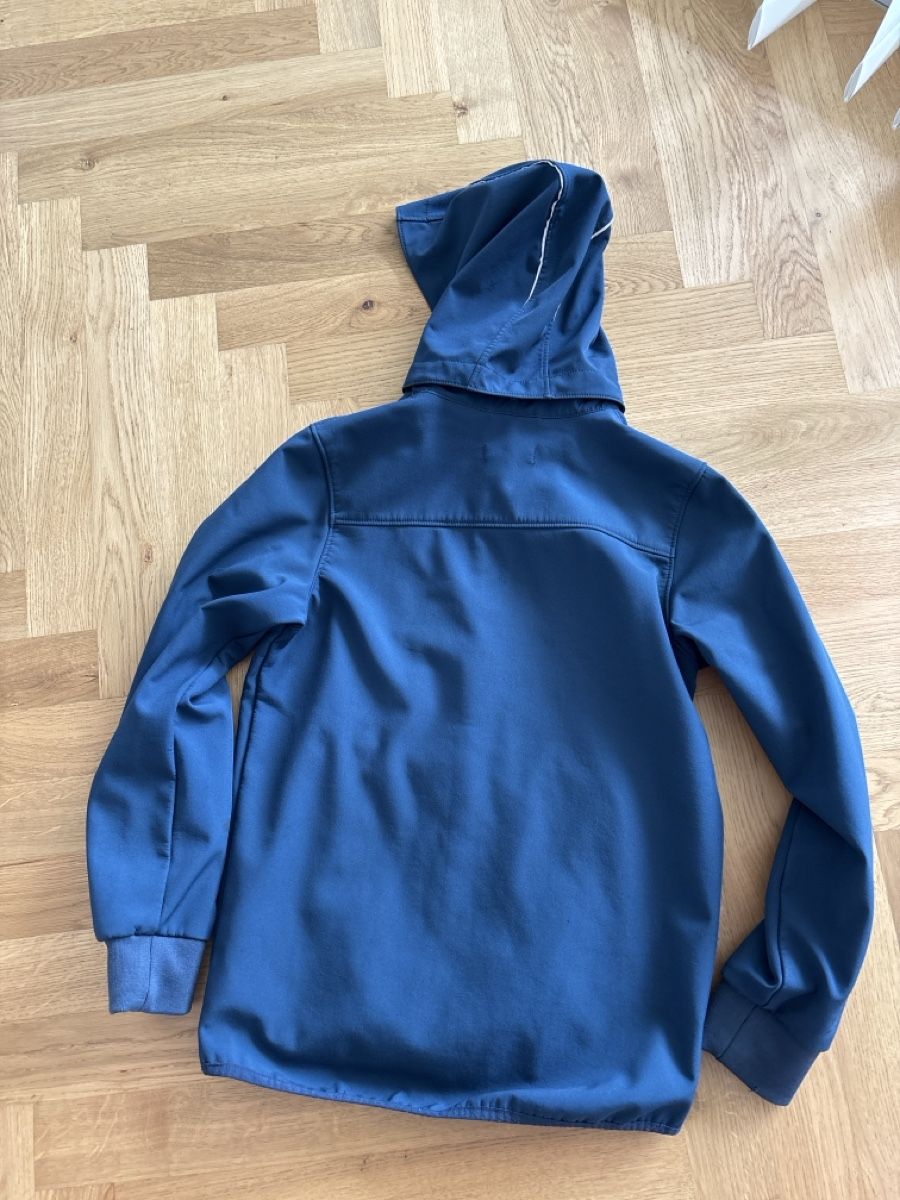 H&M Jacken & Mäntel: Softshelljacke von H&M, Grösse 158 – Gebraucht aus Wohlen AG von Michi761 1