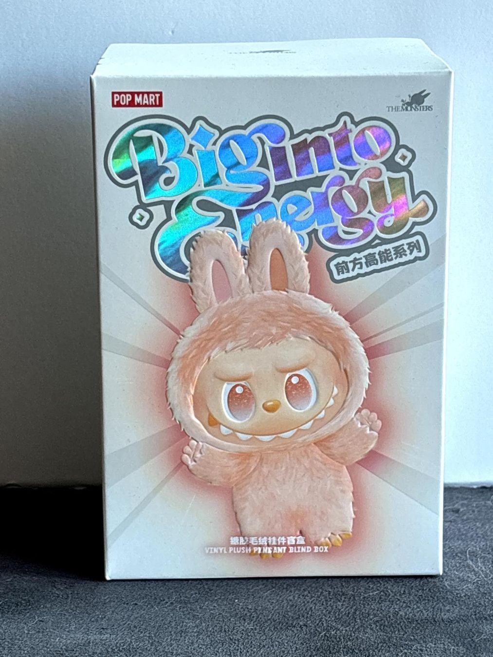 Bambole: Labubu The Monsters Big Into Energy – Nuovo e nell'imballaggio originale da Conthey venduto da LSDLBoutique