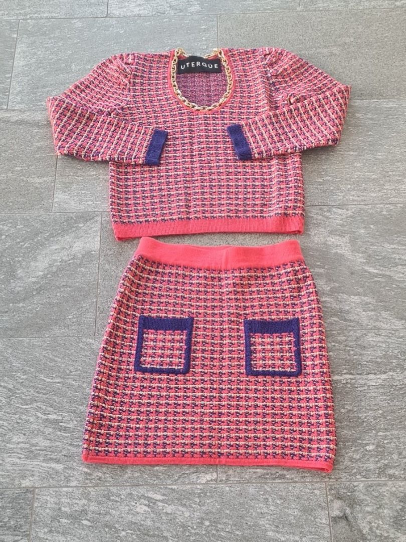Costumi: Unterque Kostüm GR S Neu! Pullover/ Rock – Nuovo (secondo la descrizione) da Luzern venduto da annabelle25 6