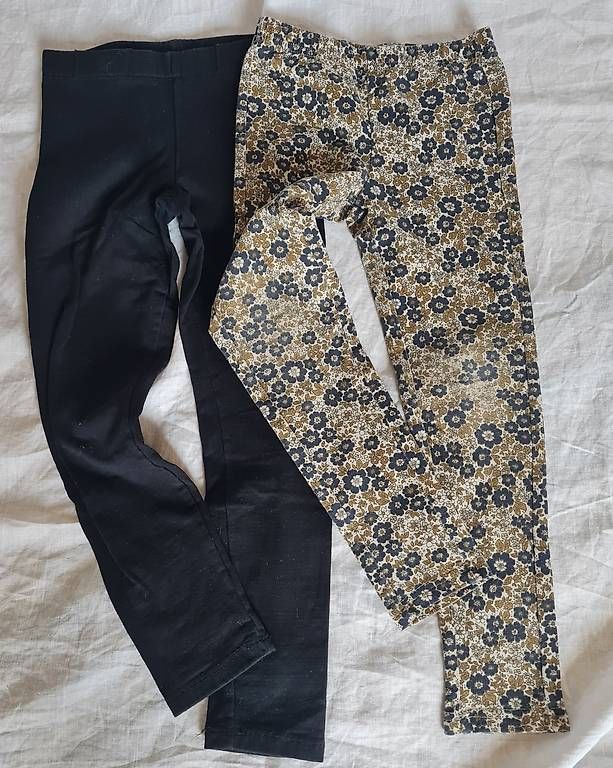 Calze & Collant: 2 Leggings, Mädchen Gr. 110/116 – Usato da Baar venduto da Loimund