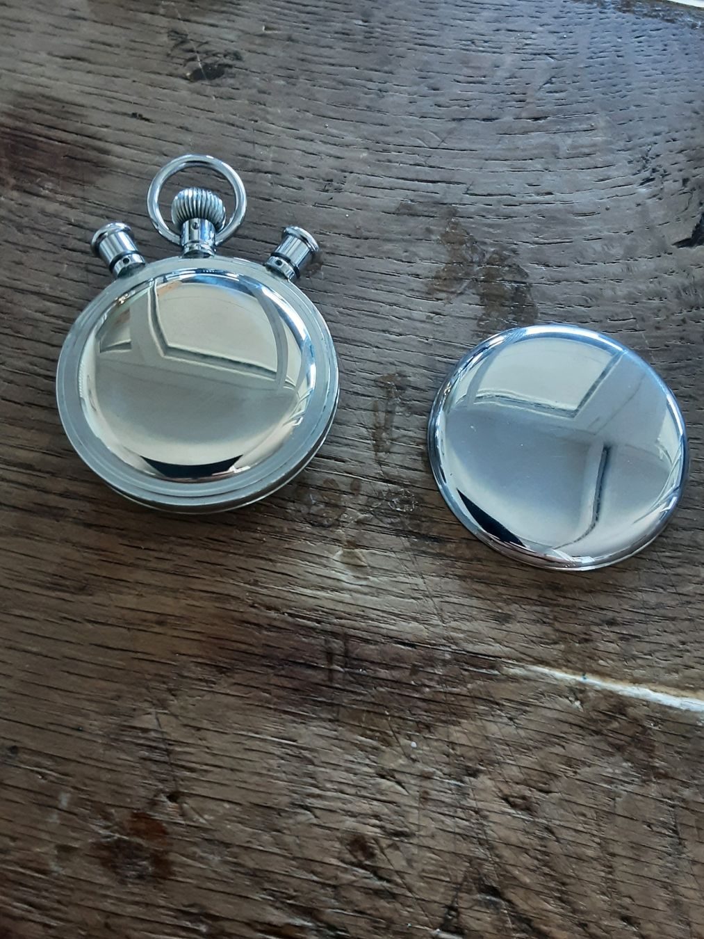 Orologi: RARE HEUER 2x compteurs 3 poussoirs – Usato da Neuchâtel venduto da wyl_zxp8 3