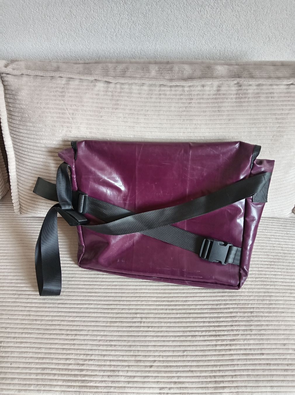 Sacs: Sac Freitag violet XXL – D'occasion à Neuchâtel par laura.deladoey 3