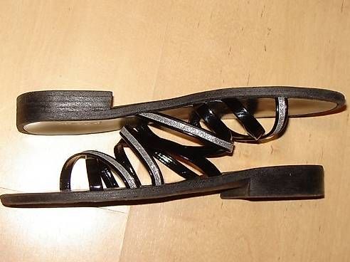 Scarpe per ragazze: Sandales noires fille taille 34 – Usato da Versoix venduto da oliviera71 1