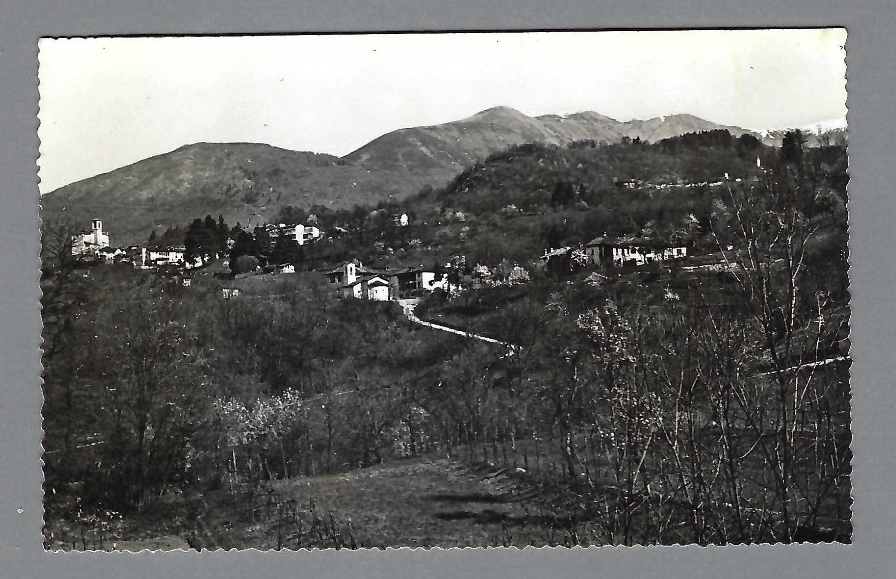 Cartoline postali: CROGLIO, * (a tergo, macchia). – Usato da Pura venduto da ulisse1957