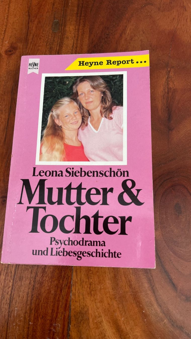 Bücher: Mutter & Tochter - Psychodrama, Top Zustand! – Gebraucht aus Schübelbach von Dolly990_2
