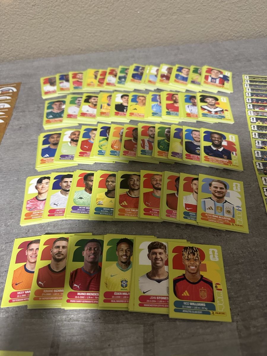 Panini Sammelbilder & Trading cards: (+730 Stk.) FIFA WORLD CUP 2026 PANINIS – Neu (gemäss Beschreibung) aus Frauenfeld von 1PegPeg1 3