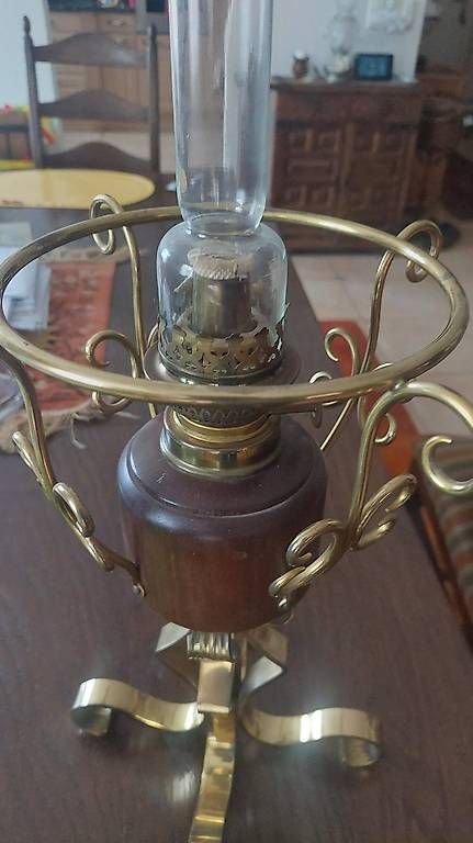 Lampade: Petroleum Lampe – Usato da Niederglatt venduto da Tatanka5 2