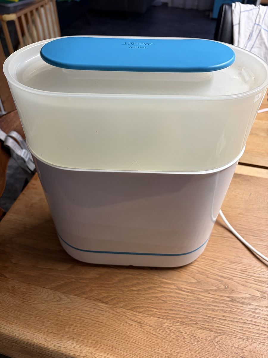 Philips Pasti del neonato: Philips Avent - Dampfsterilisator – Usato da Meierskappel venduto da Tarmogoyf 2
