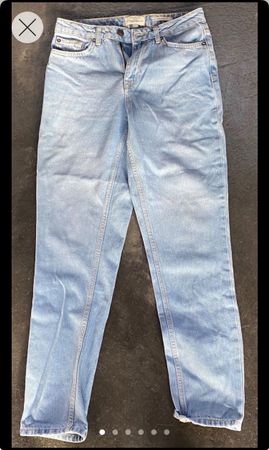 Schöne helle Jeans von Selected Femme Neu