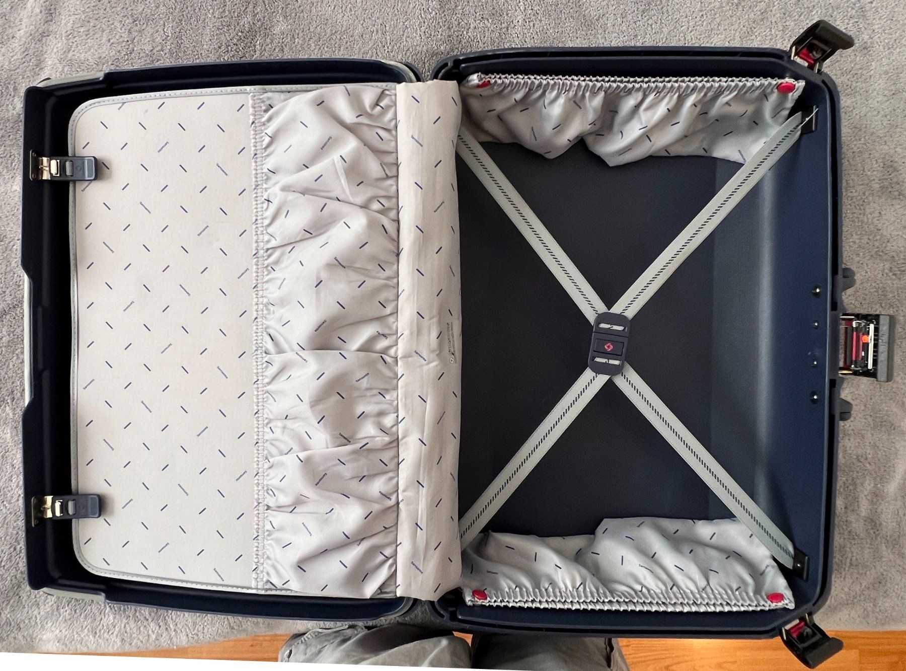Samsonite Valises de voyage: Samsonite Koffer ca 60x43cm – D'occasion à Lodrino par Stema 3