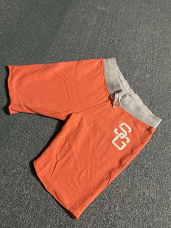 Kurze Hose mit grauem Bund Gr 164