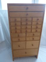 Apothekermöbeli, Schmuckkästchen, Holzschränkli