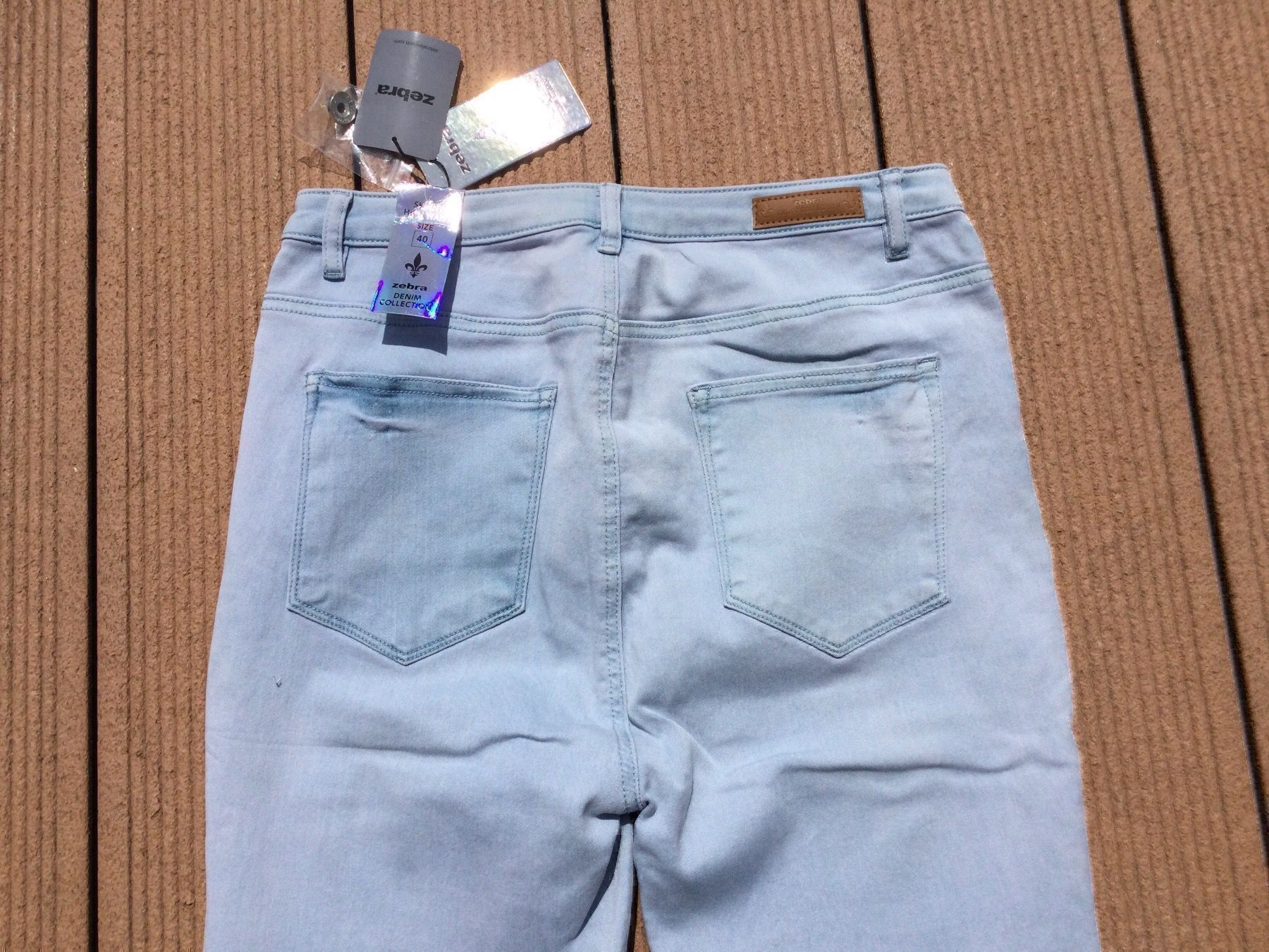 Zebra Jeans: Pantalon jeans stretch bleu clair Zebra – Nuovo e nell'imballaggio originale da Agiez venduto da chouchanelle 5