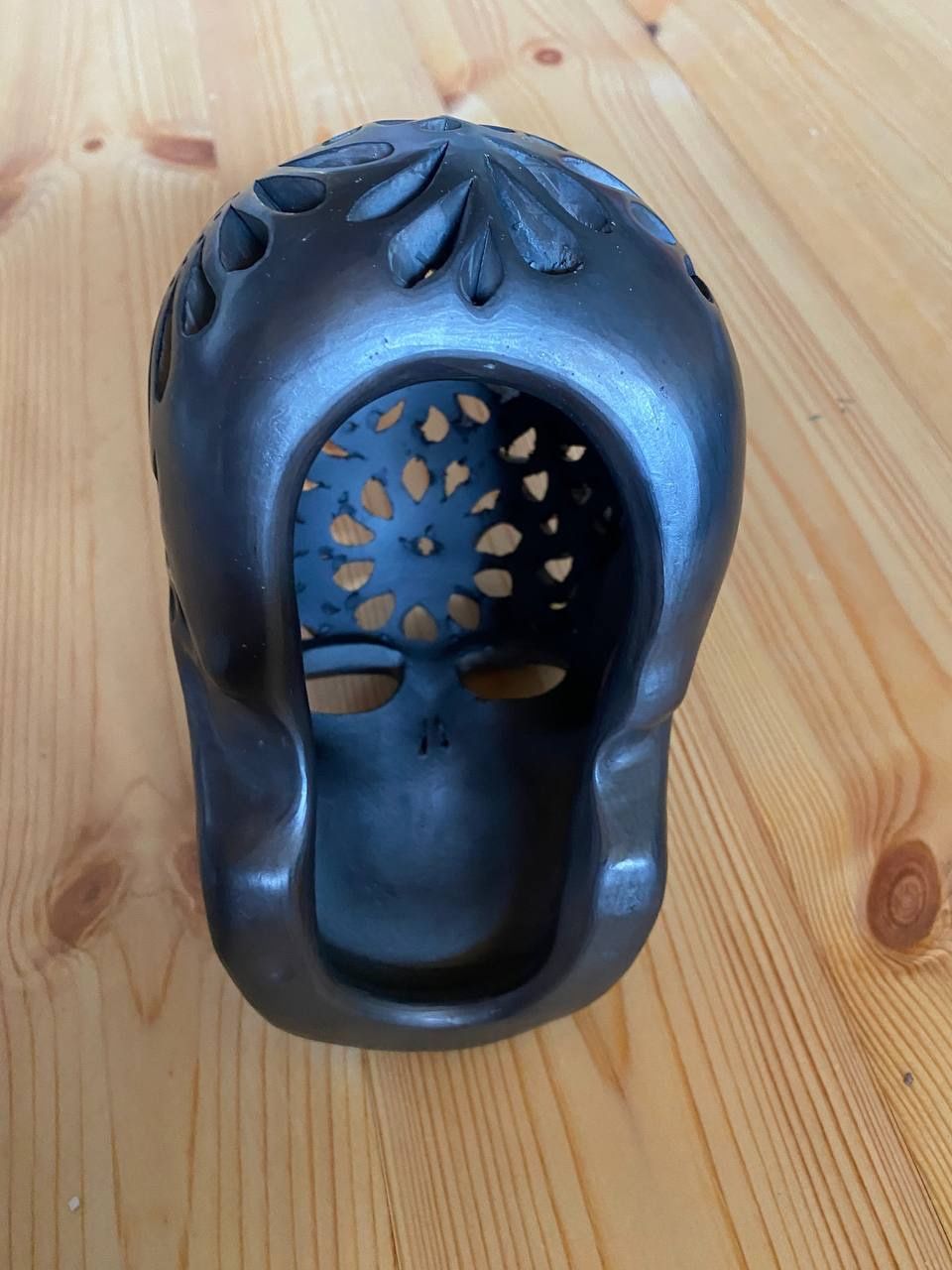 Skulpturen & Statuen: Totenkopf Keramik – Gebraucht aus Schwanden GL von micha_k222 3
