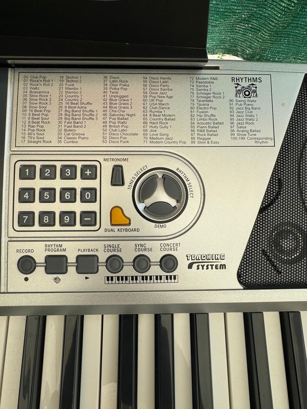 Instruments de musique: Keyboard Piano gebraucht – D'occasion à Oberhasli par Lilientale 3