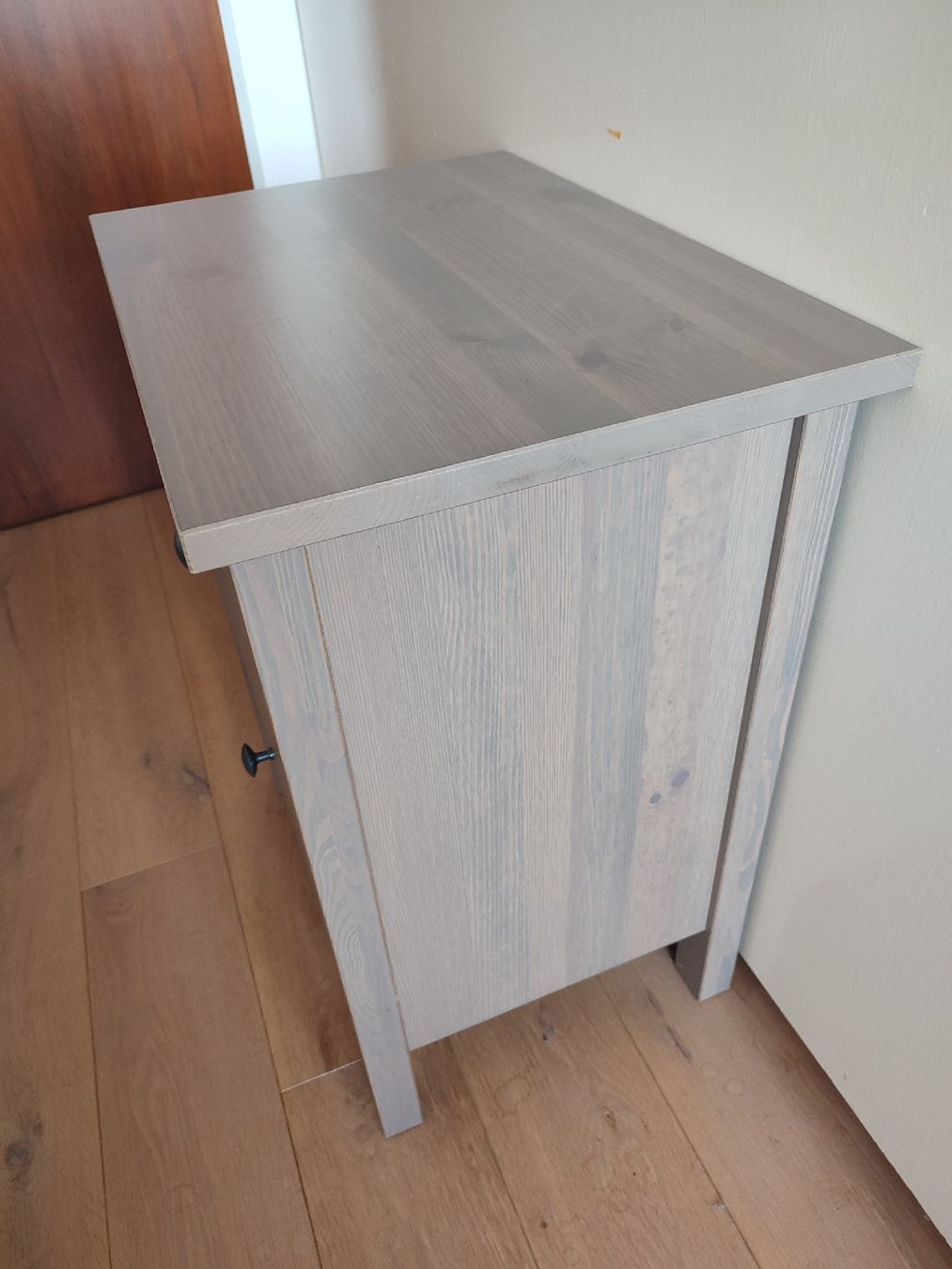 Ikea Comodini: Hemnes Nachttisch – Usato da Zürich venduto da Therese 4