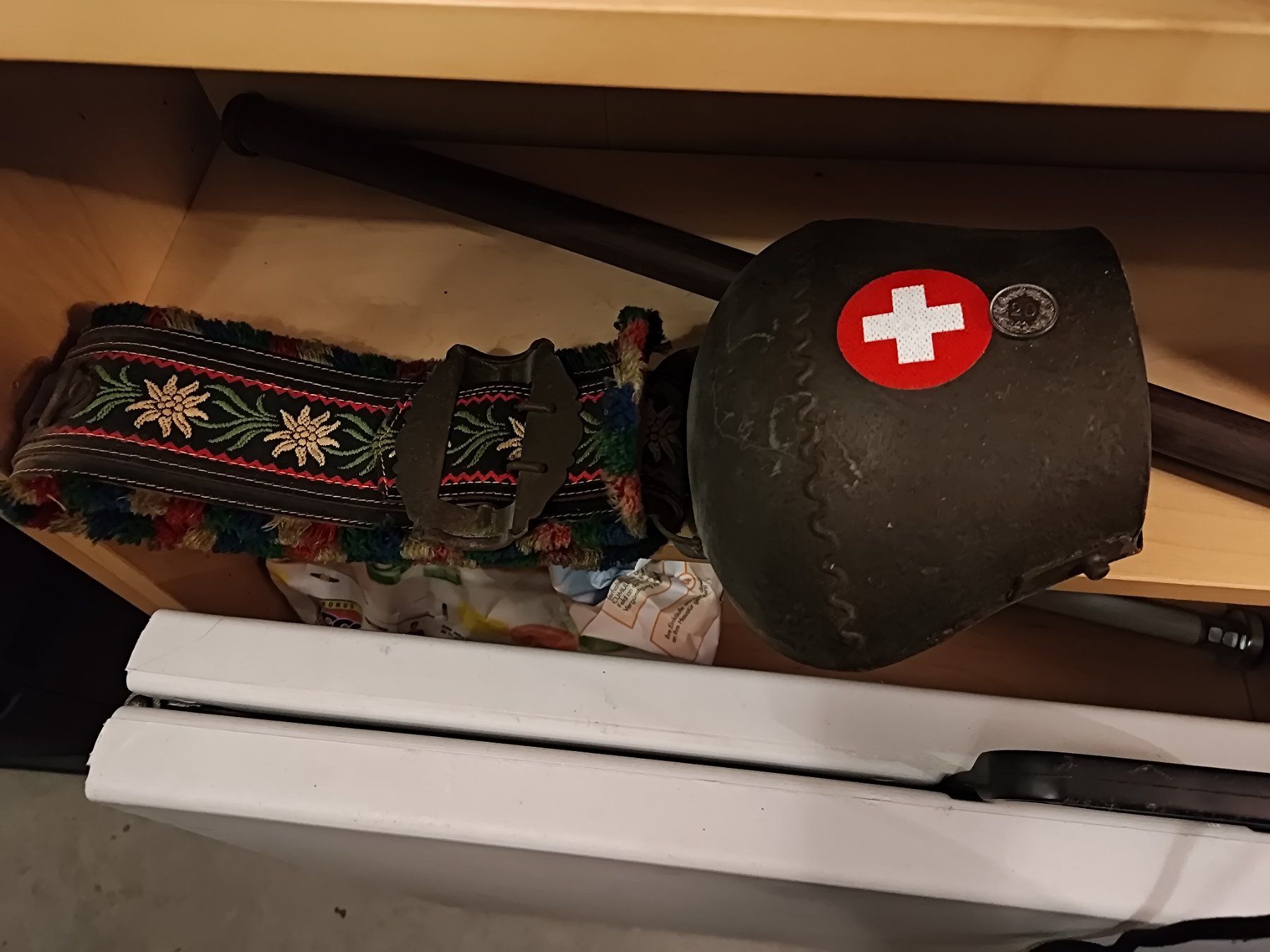 Campanacci mucche: 3 Kuhglocken antik alt – Usato da Tagelswangen venduto da Alext0 4
