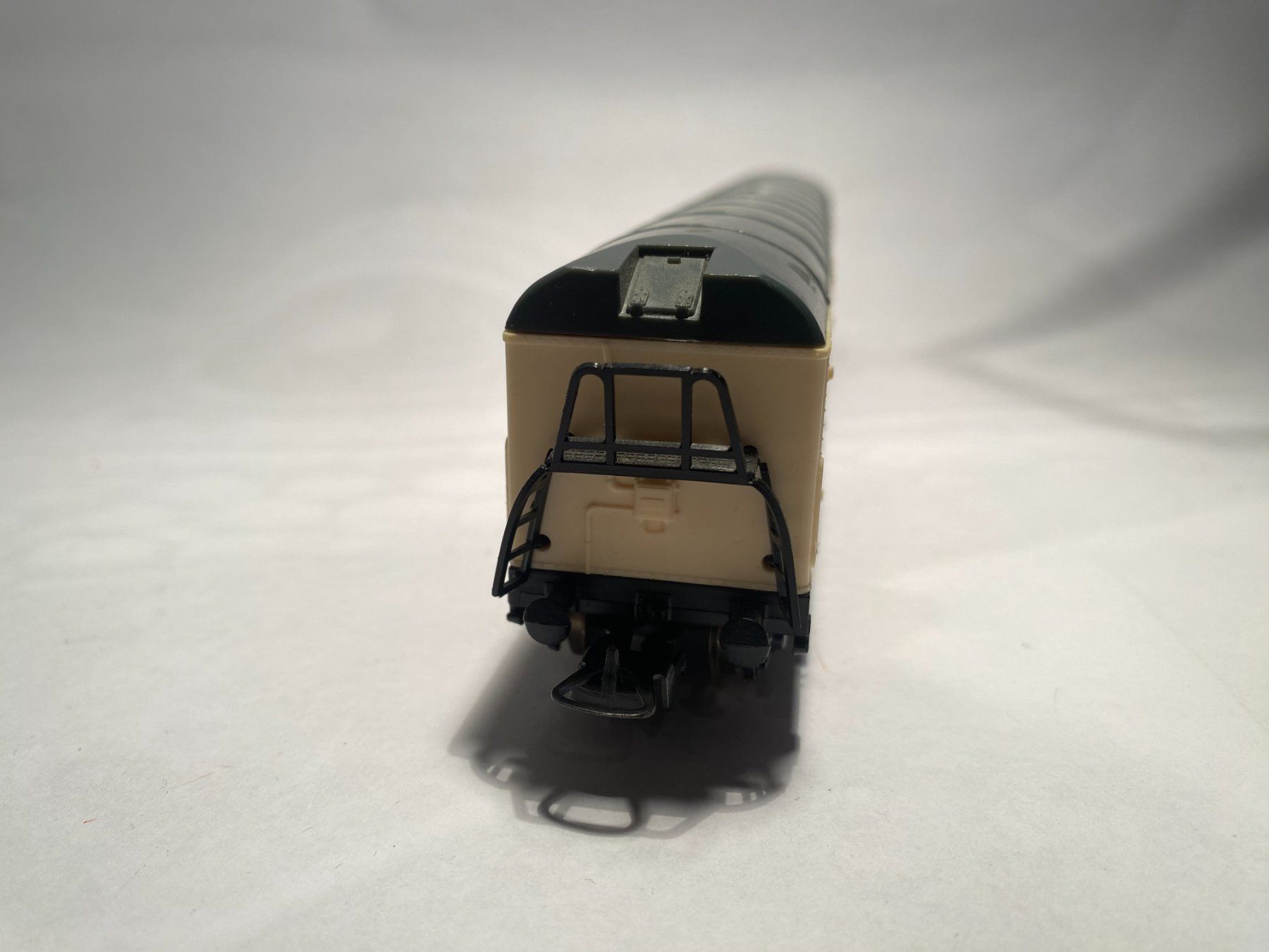 Lima Modelleisenbahnen: LIMA Doppelachsiger Güterwagen EXBIER, DC Achsen – Gebraucht aus Buchrain von Modellbahn11 2