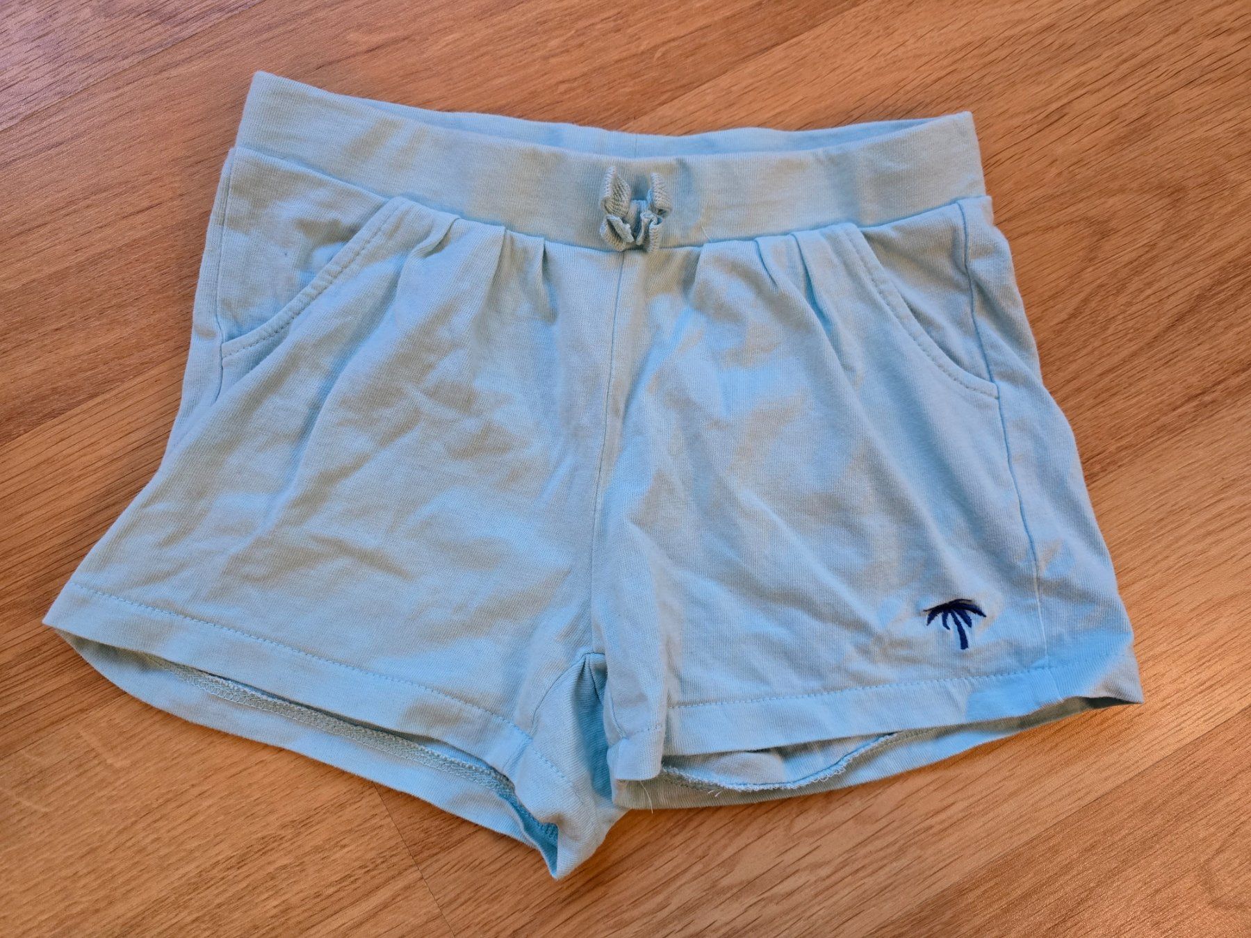 Hosen: Shorts Gr. 116 – Gebraucht aus Büttikon AG von Amineah