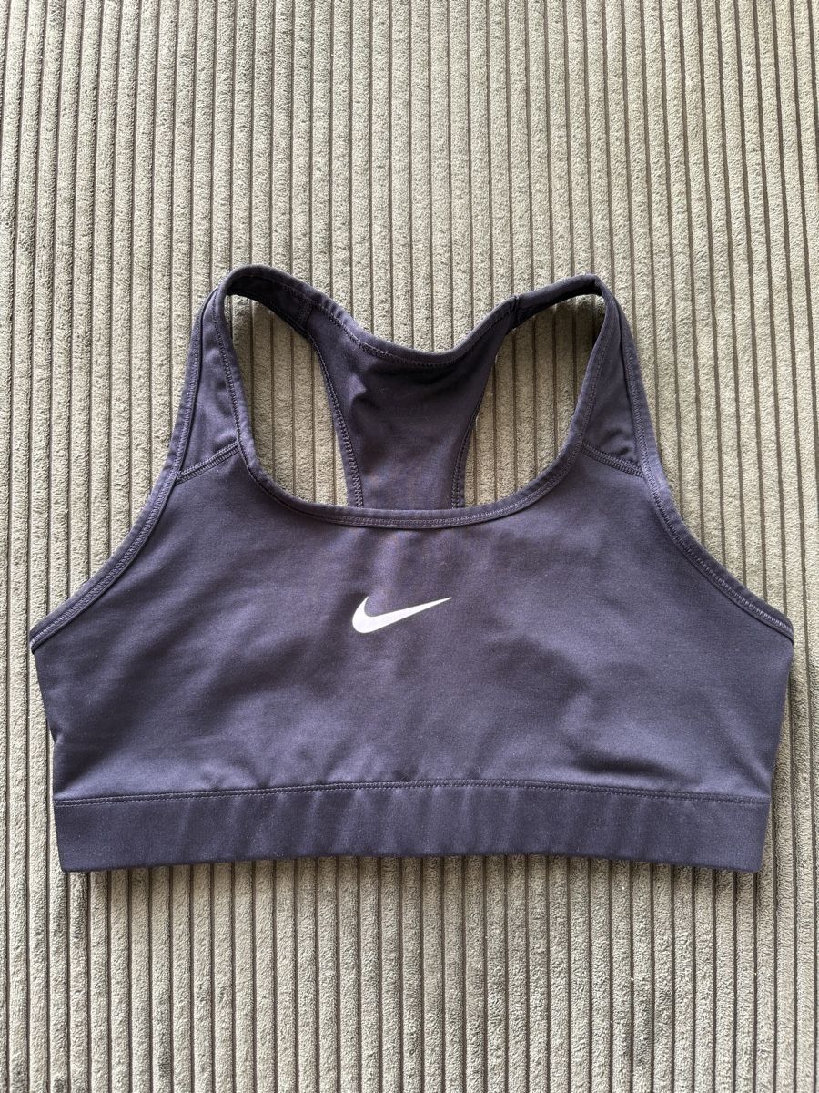 Nike Top: nike sport bh (L) – Usato da Freidorf TG venduto da driftingforthrifting