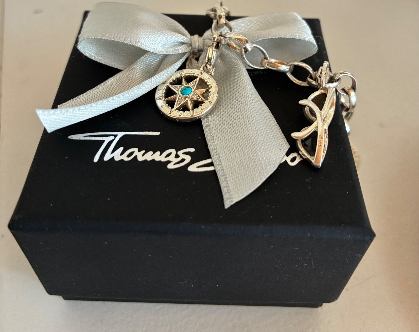 Thomas Sabo Bracciali & Braccialetti: Thomas Sabo Armband Charms Ferien Sommer – Usato da Oberstammheim venduto da pitipiti 3