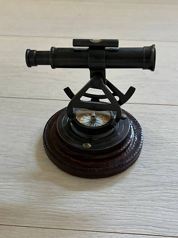 Telescopi: Nautisches Alidade-Teleskop – Usato da Maur venduto da san_l5wd