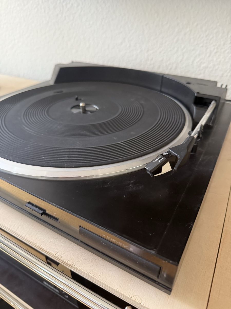 Giradischi: Platine vinyle noir défectueux  – Difettoso da Zürich venduto da Butpiquant 2