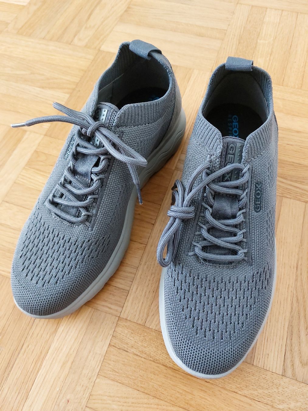 Scarpe da donna: Geox Sneaker Schuh – Usato da Münchenbuchsee venduto da Ataf_Morgana