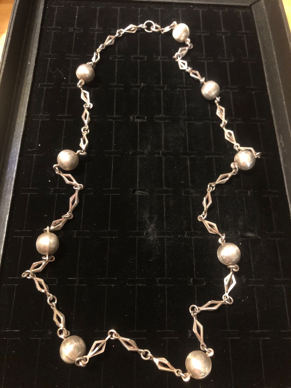 Catenine: Antike Vintage Silberkette mit Kugeln – Usato da Adliswil venduto da Tito088