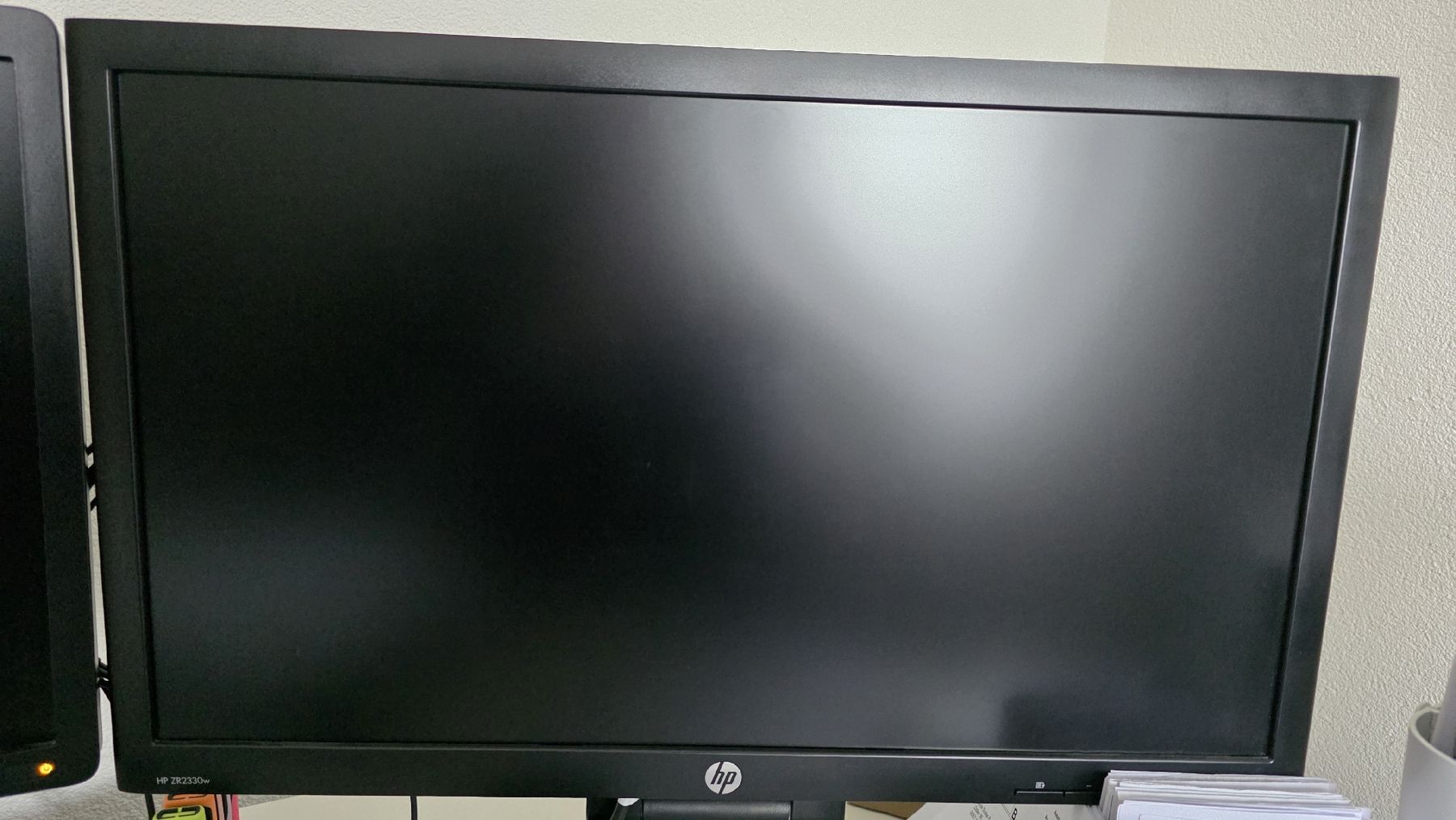 Monitor: 2 HP-Bildschirme 23 Zoll – Usato da Weissbad venduto da pat_mp8c