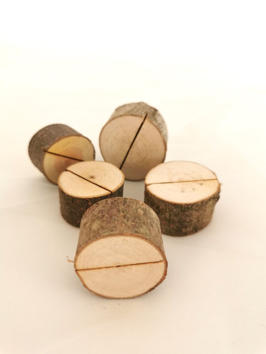 Tutte le decorazioni: ca.84 Platzkartenhalter Holz – Nuovo (secondo la descrizione) da Huttwil venduto da Schnuegu13
