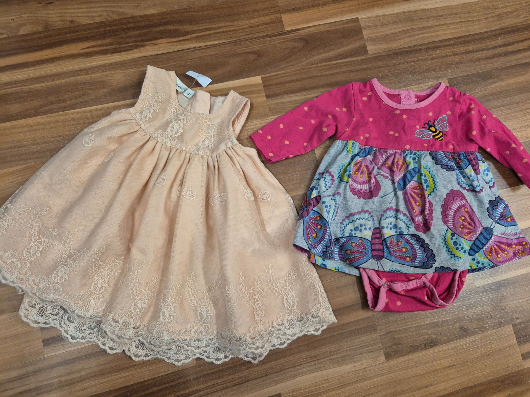 Vestiti & Gonne: 1 Kleid pink Desigual 62 oder Spitzenkleid gr 68 K29 – Usato da Schwarzenburg venduto da Flamingo07
