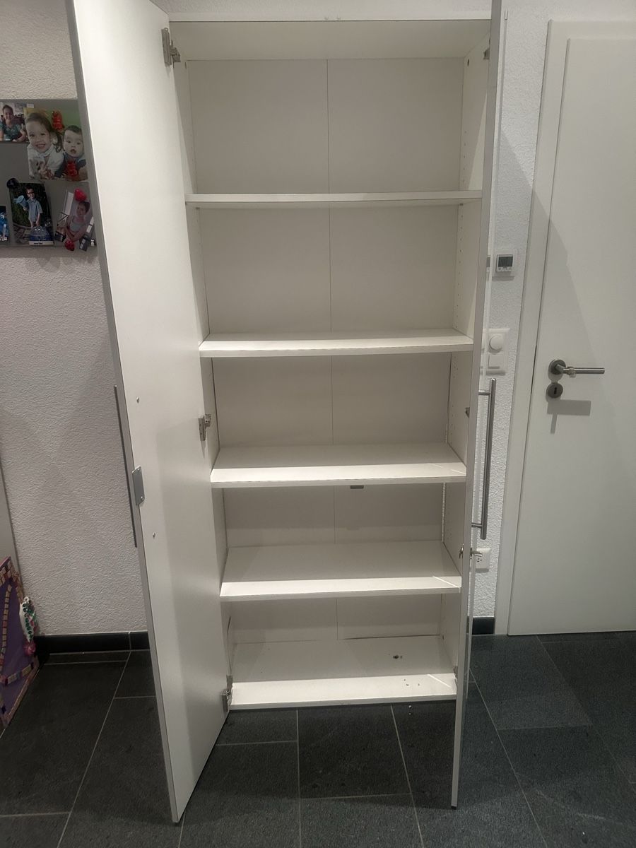 Armadi: Büroschrank abschliessbar – Usato da Lostorf venduto da Esther26341 3