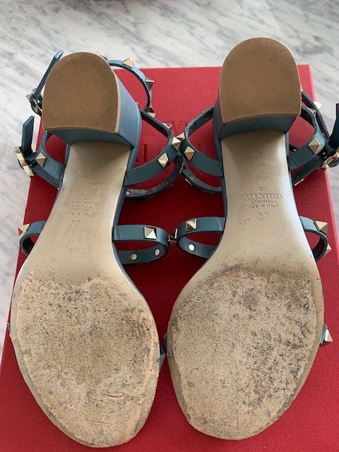 Valentino Damenschuhe: VALENTIONO Damen Sandalette Rockstud / Gr. 37 – Gebraucht aus Zürich von gonthemove 3