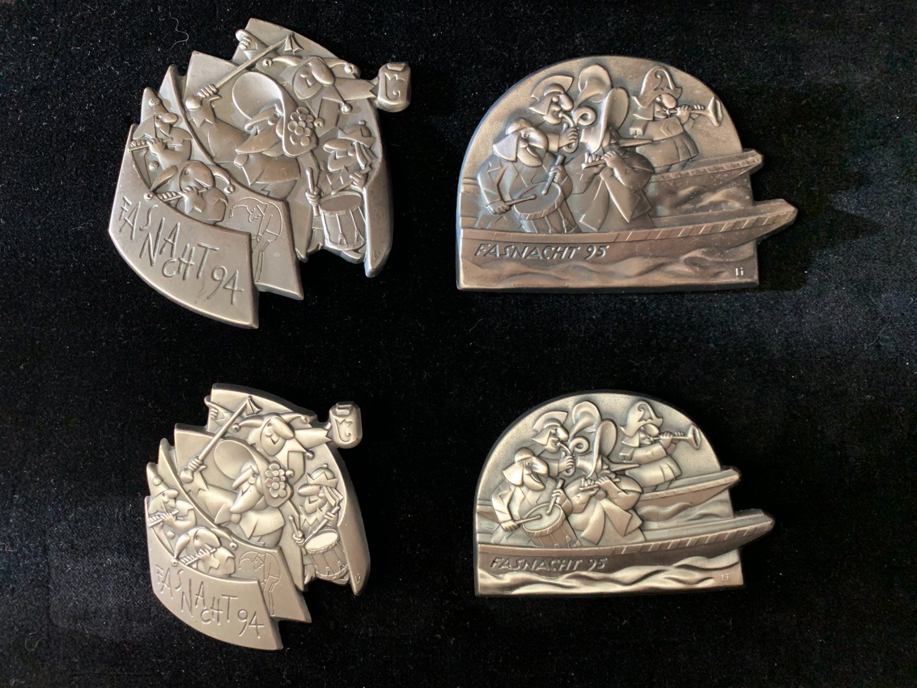 Basler Placchette & Badge: Basler Zug-Plaketten – Usato da Therwil venduto da Zelle13