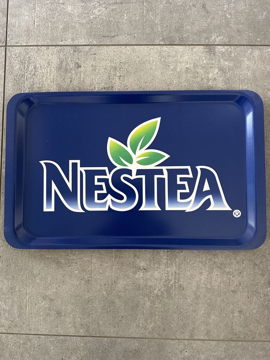 Servierplatten: Vassoio Nestea originale blu rettangolare  – Gebraucht aus Losone von niv_8vwx 1