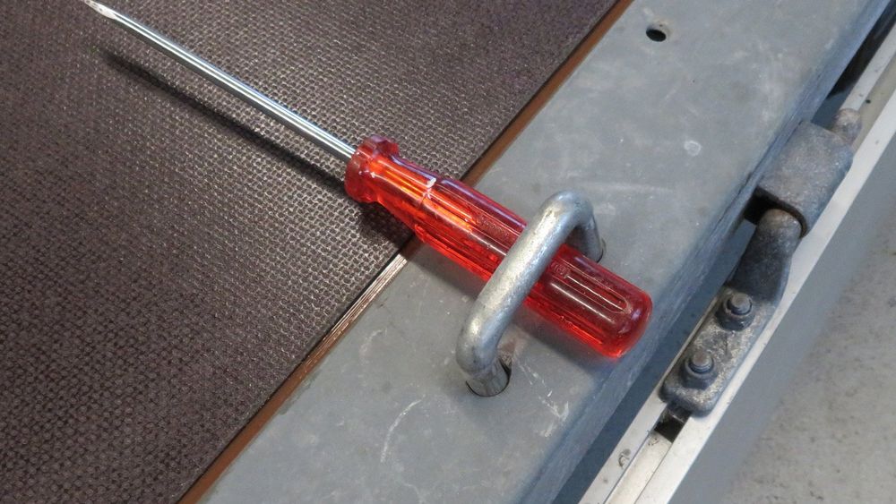Sachentransportanhänger Heinemann PH 1300kg Brücke ab MFK 7